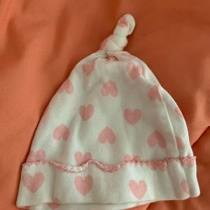 Newborn heart hat